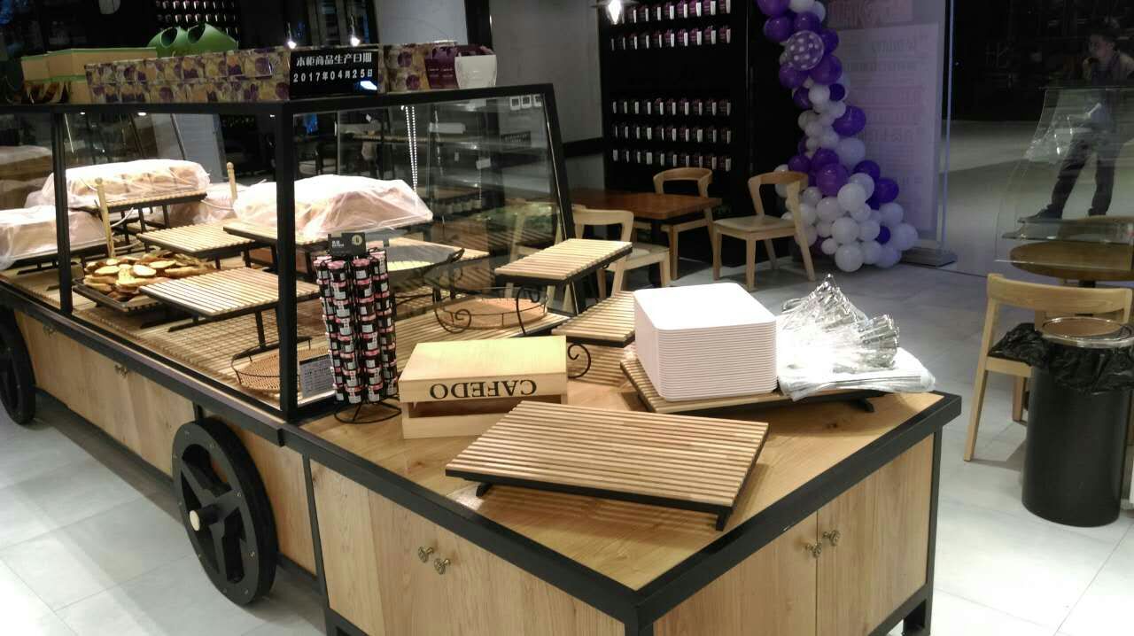 西安蛋糕展示柜 西安蛋糕展示柜